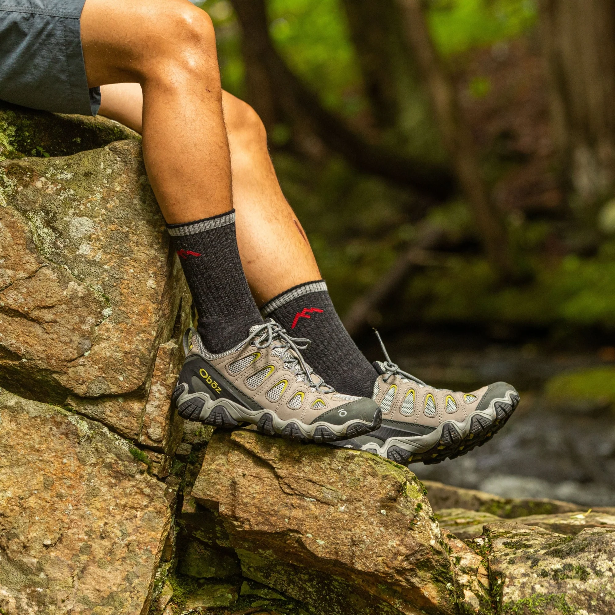 Men's and Women's Hiker Micro Crew 2-Pack Hiking Socks - Image 4