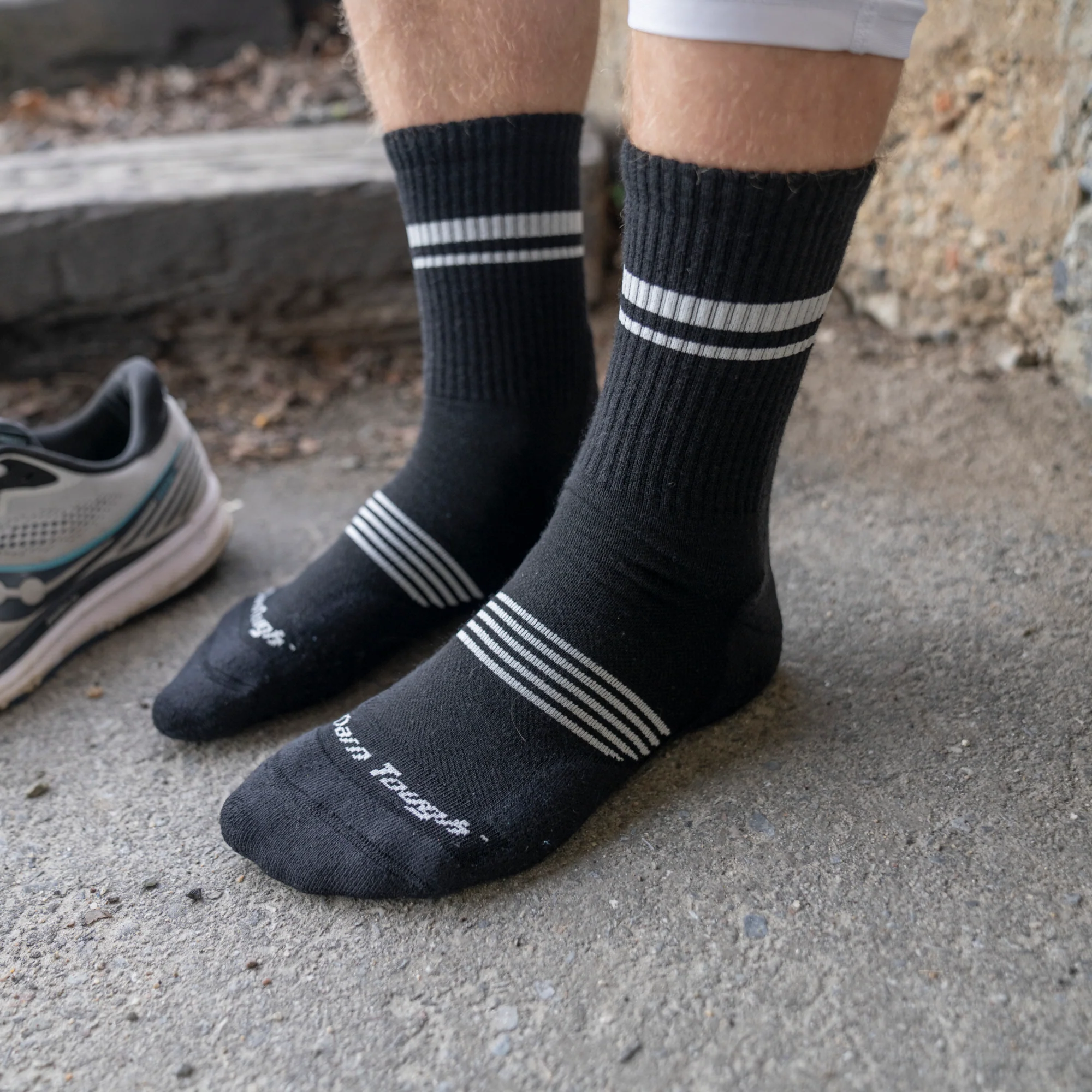 Men's Element Micro Crew Lightweight Running Socks - Image 10