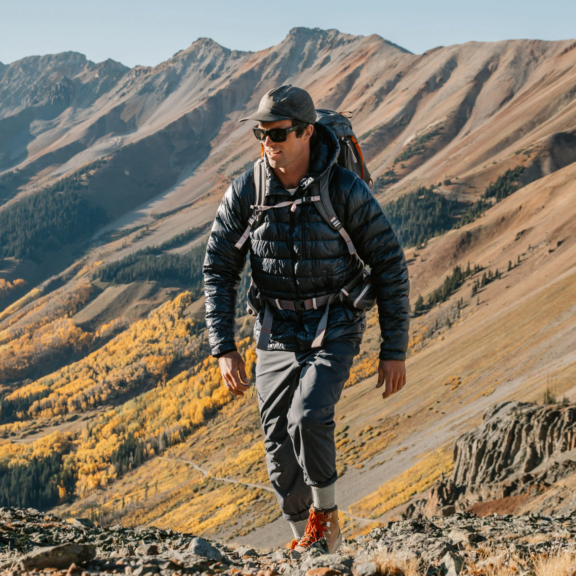 Men's Mountaineering Micro Crew Heavyweight Hiking Socks - Image 4